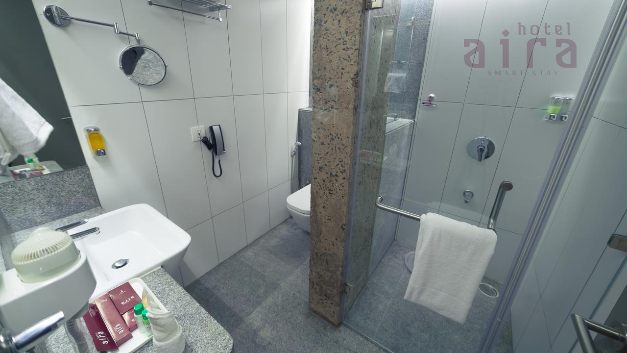 Hotel Aira Vijayawāda Buitenkant foto