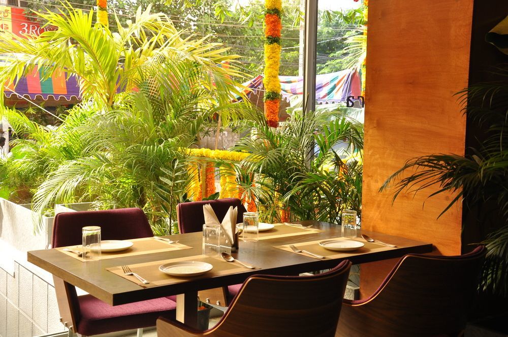 Hotel Aira Vijayawāda Buitenkant foto