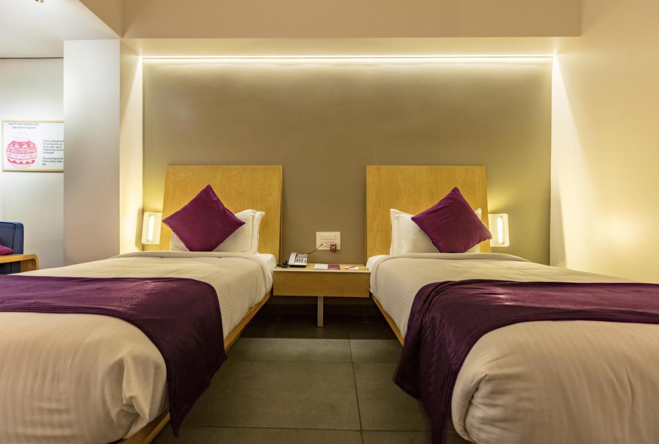 Hotel Aira Vijayawāda Buitenkant foto