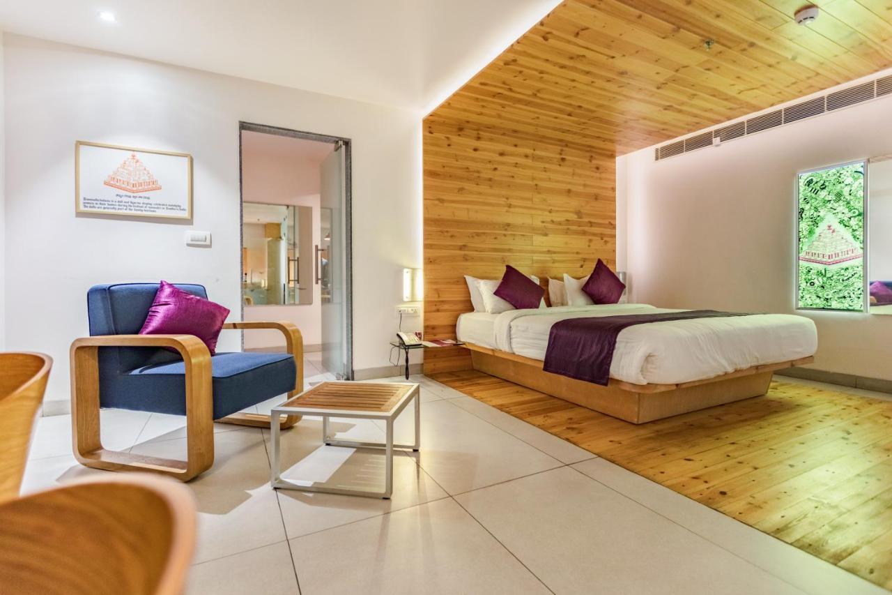 Hotel Aira Vijayawāda Buitenkant foto