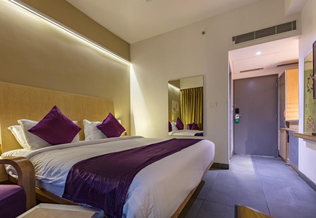 Hotel Aira Vijayawāda Buitenkant foto